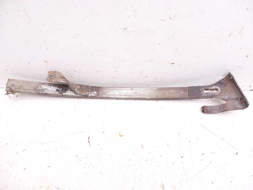 70-81 Camaro Firebird Passageiro Lateral Direito Janela Trilhos Pista Original GM - Imagem 2 de 4