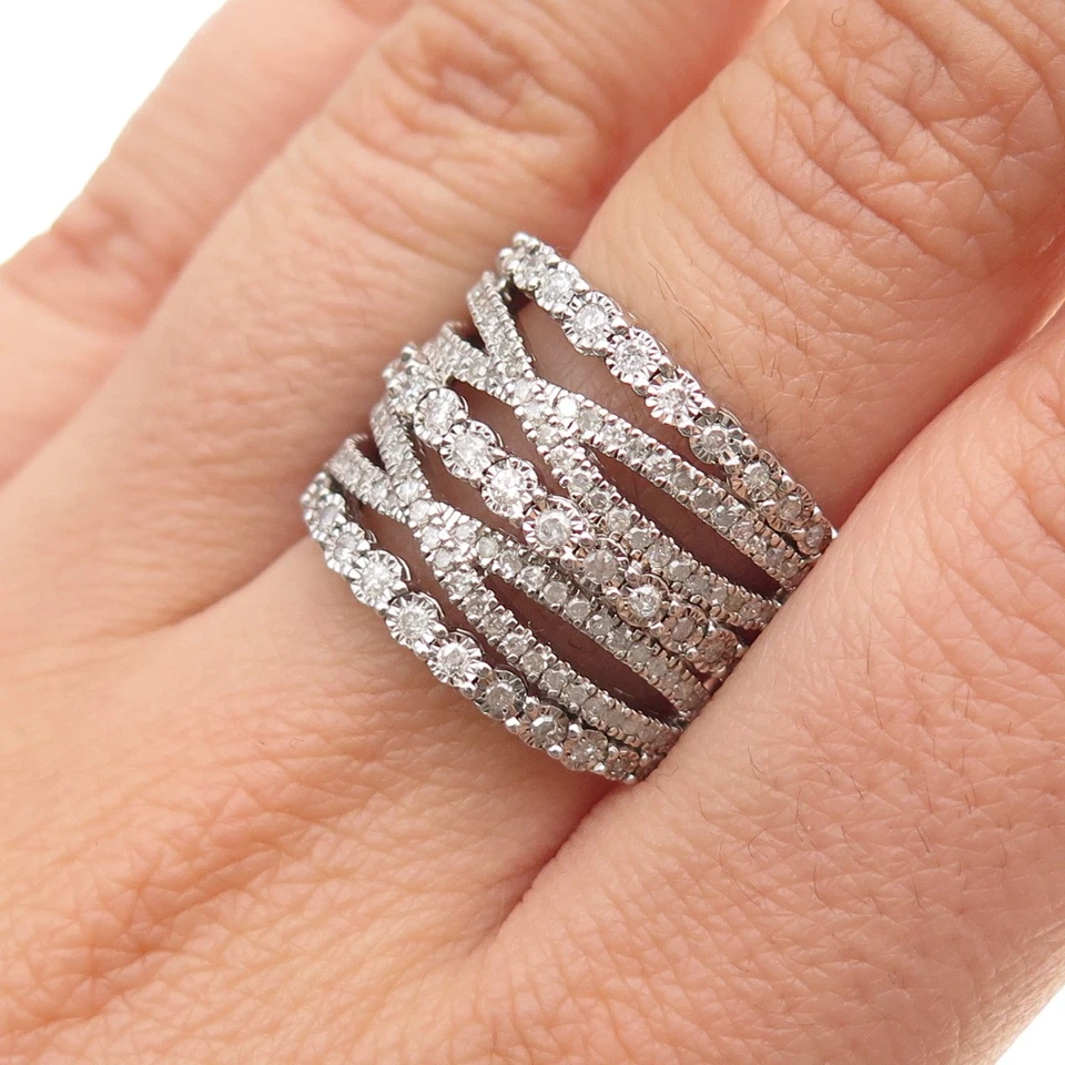 Anillo entrecruzado de diamantes de corte redondo real de plata de ley 925 talla 7 Foto 2 de 4