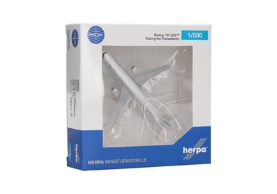 Herpa 538602 Pan Am Boeing 757-200 Tracing the Transatlantic 1:500