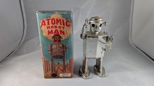 Vintage 1997 Schylling Atomic Robot Man Tin Wind-Up Toy w/ Box  Key