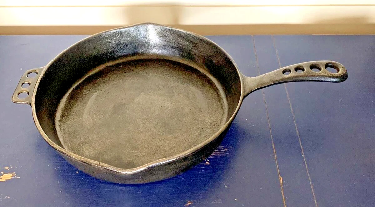 Nordic ware top cast iron