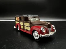 Ertl 1940 Ford "Woody" Station Wagon Princeton Gallery 1994 Fuller Brush Co.