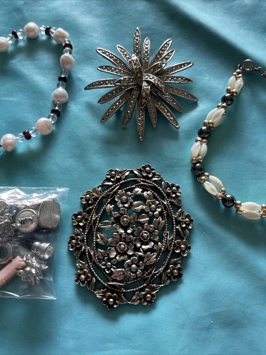 Vintage Crafting Jewelry Parts Repair Harvest  CRF1-54