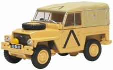 OXFORD MILITARY - LAND ROVER LIGHTWEIGHT  GULF WAR  - 1:76 - 76LRL008
