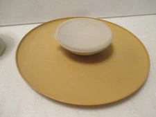 Vintage Tupperware #492 Dip-n-Serve Chip And Dip Veggie Tray, Bowl And seal