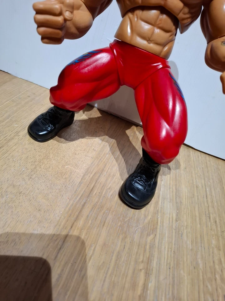 Eddie Guerrero WWE GIGANTE JAKKS PACIFIC GIANT 2005 - wrestling - Immagine 3 di 4