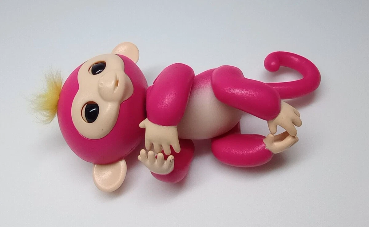 Wowwee fingerlings sales interactive baby monkey
