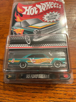 Hot Wheels RLC - 1965 Ford Galaxie - 2021 Redline Club Exclusive