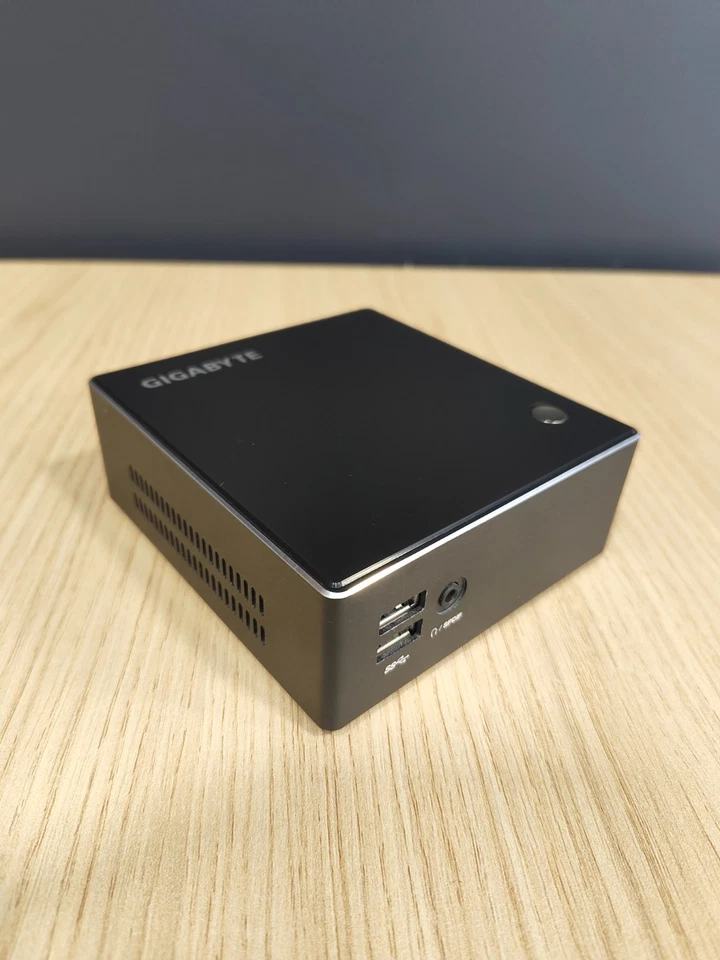 Ordinateur Gigabyte - i5 - 8Gb - 240Gb - Linux Mint - Photo 2/4