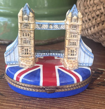 Vintage Limoges Peint Main Tower Bridge Trink...