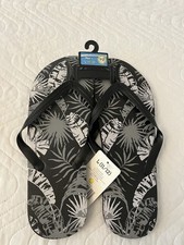 Mix And Match Flip Flops. Medium, Small And Large. Pack Of 3 Pairs.