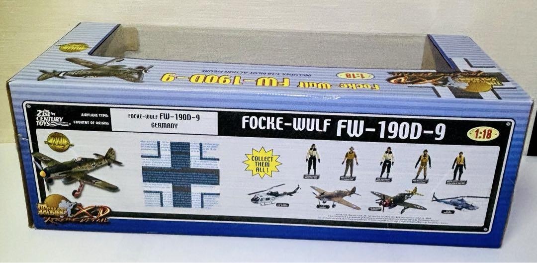 21st CENTURY TOYS THE ULTIMATE SOLDIER WWII FOCKE-WULF FW-190D-9