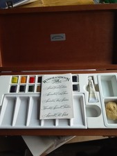 Winsor & Newton Artists' Watercolour Paint Boxed Set