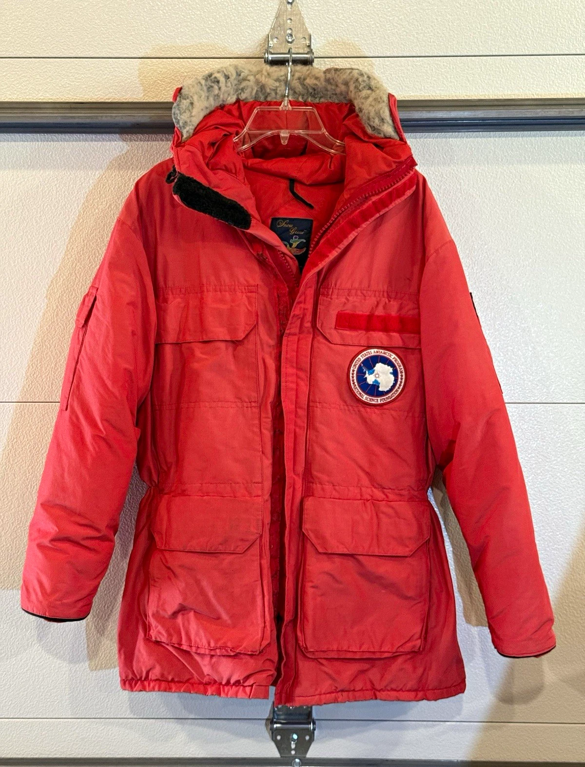 Vintage Canada Goose USA Antarctic Program Red 700 Down Big Red Parka Jacket M image 1