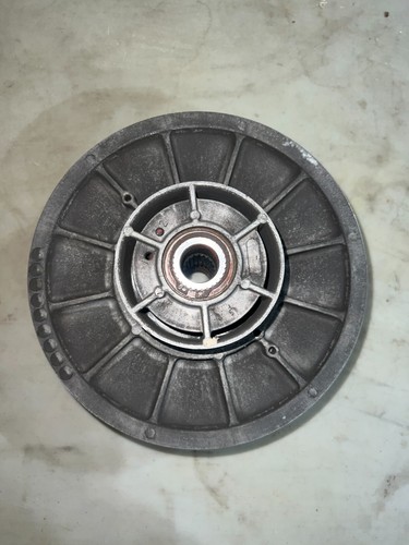 1997 Polaris Magnum 425 4X4 OEM Secondary Driven Clutch Assembly 1322182