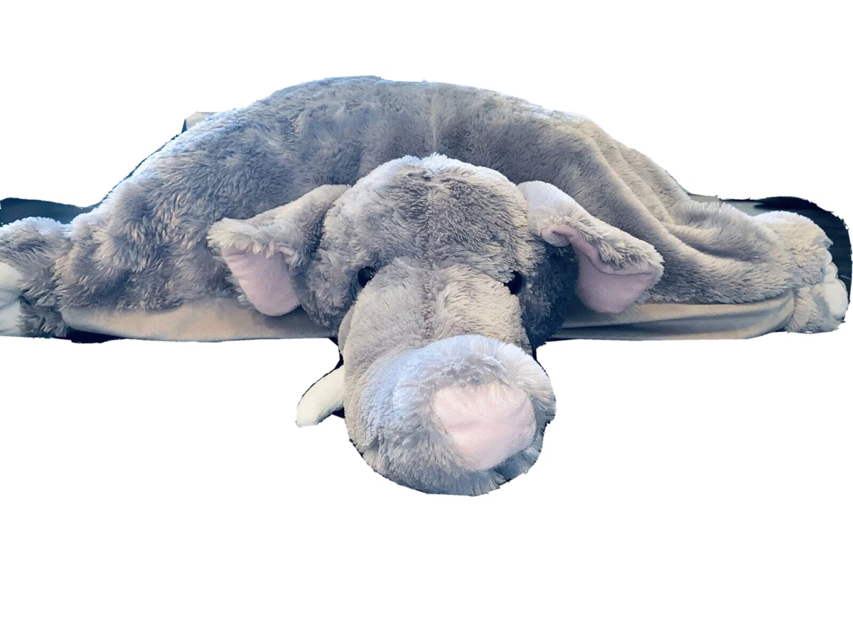 Giant top pillow chums