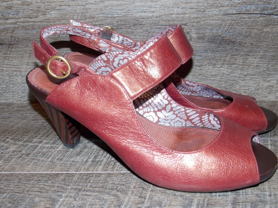 Indigo by Clarks Burgundy High Heel Sandals Leather Upper 3 in Heel Women's 8M - Image 3 of 4