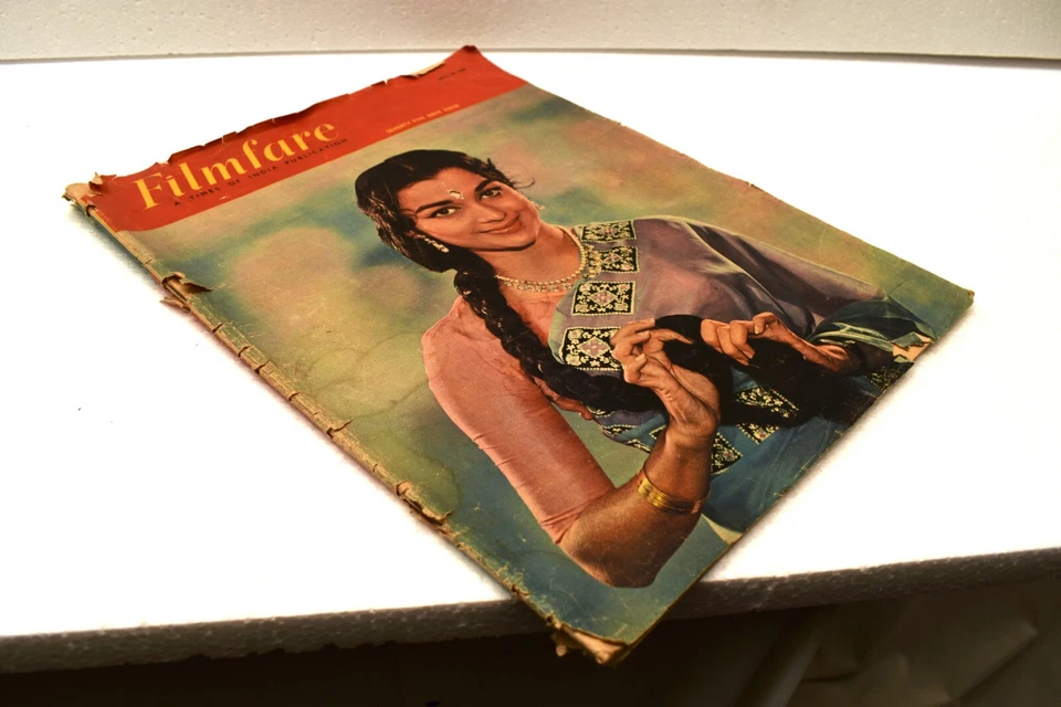 Vintage Filmfare Bollywood Magazine April 20 1962 [Paperback] Indina Flim Collec - Image 3 of 4