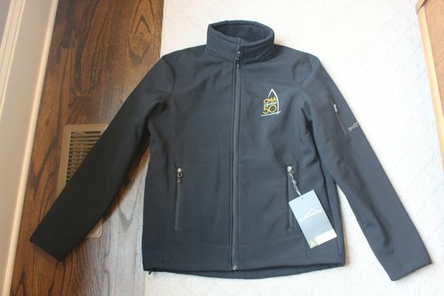 CMA Adwards 50 Eddie Bauer Rugged 