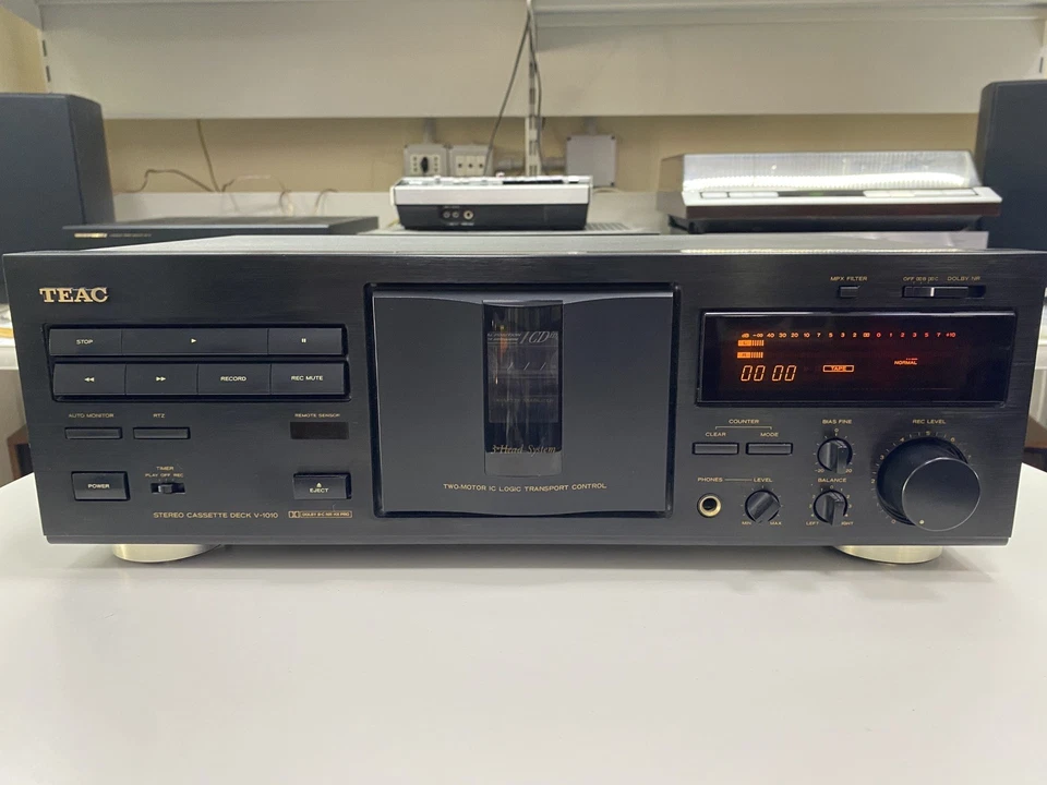 Teac V-1010 - Immagine 2 di 4