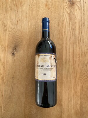 Biete eine Flasche 1988 Premieres Cotes de Bordeaux Chateau Laroche, 12%,750ml.