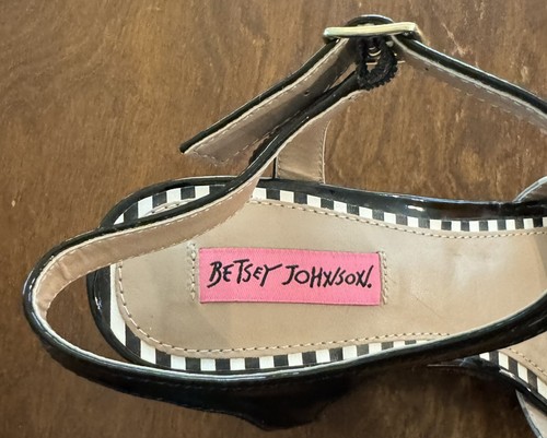 Betsey Johnson TRACI Gingham Plaid EMBROIDERED FLORAL Wedge HEELS Women’s Size 9 - Picture 20 of 24