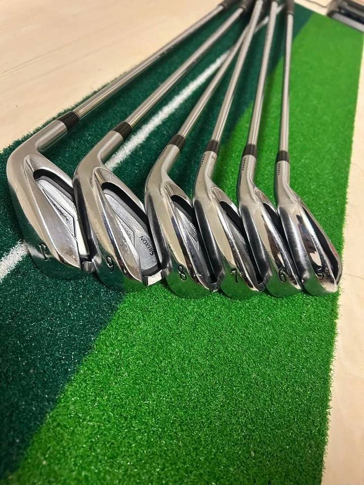SRIXON Z585 Irons #5-9,Pw(6Clubs)/NS.PRO950GH/Flex:Regular/ Iron set - Image 4 of 4
