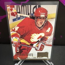 Theo Fleury #29 1994 Fleer Ultra Calgary Flames Hockey Card NHL NM