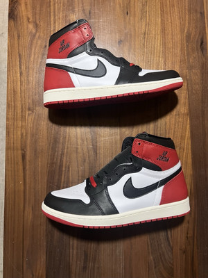 Nike Air JORDAN 1 RETRO HIGH OG 'BLACK TOE REIMAGINED' Bred