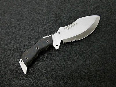 Handmade D2 Tool Steel Hunting Tracker Knife   Functional Camping Knife.HTF012
