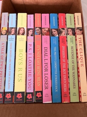 The Clique Series set Harrison complete lot of 10 and in new condition.
