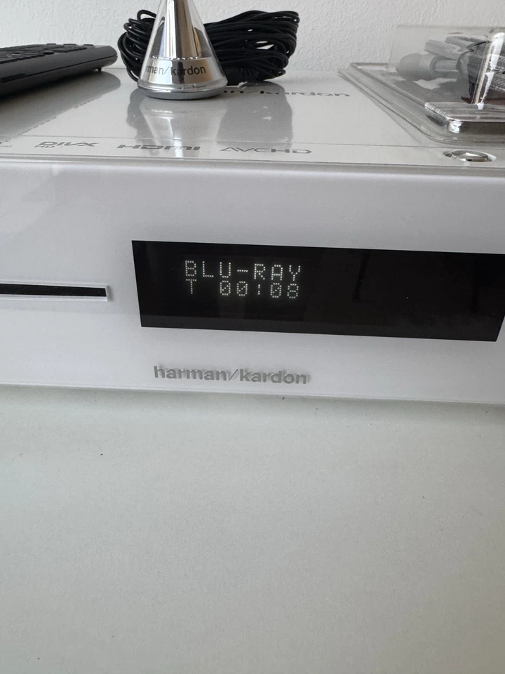 Harman/Kardon BDS570 5.1 Heimkino BluRay Receiver Weiß  3D HDMI + Fernbedienung - Bild 3 von 4