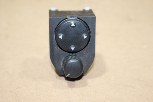 Schalter Spiegelverstellung Aussenspiegel 8D0959565A Audi A4 B5 Bj,97