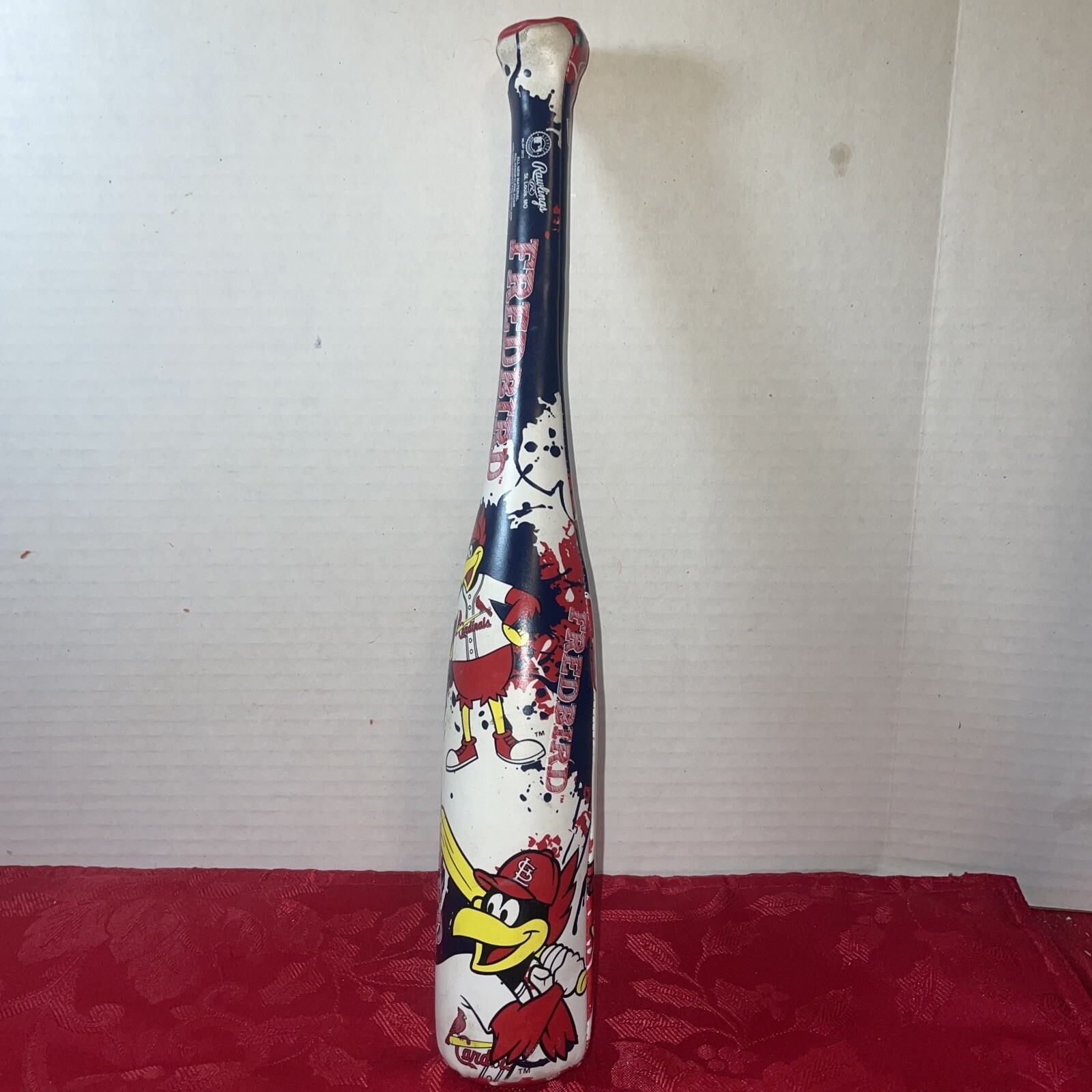Souvenir 13” St Louis Cardinals Mini Plastic Baseball Bat "Fred Bird