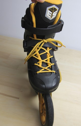 EPIC SKATES 125 mm Engage pattini velocità in linea 3 ruote taglia 7 - Foto 7 di 11