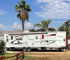 2009 Rock Wood Windjammer 3001