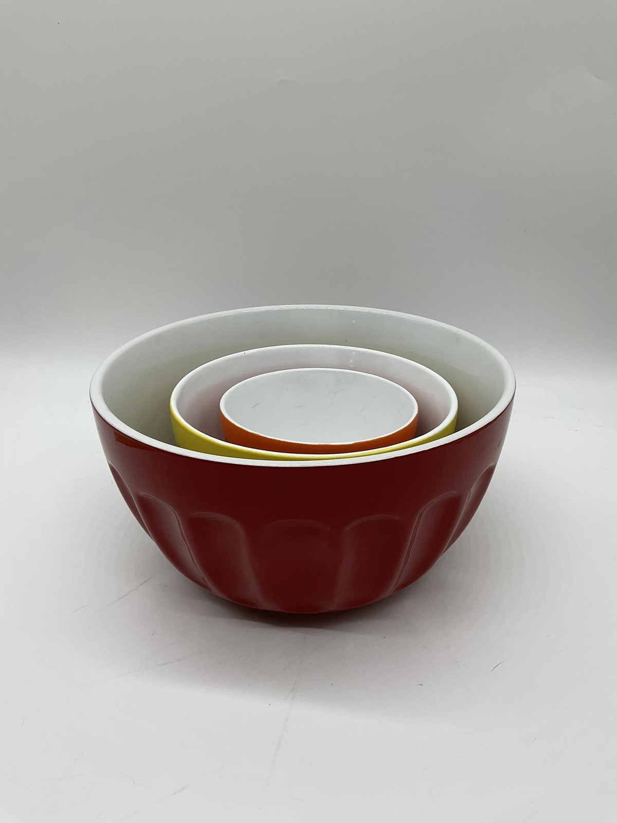 Chefs Mate Mixing Bowls Set of 3 Nesting Stoneware Red Yellow Orange Japan