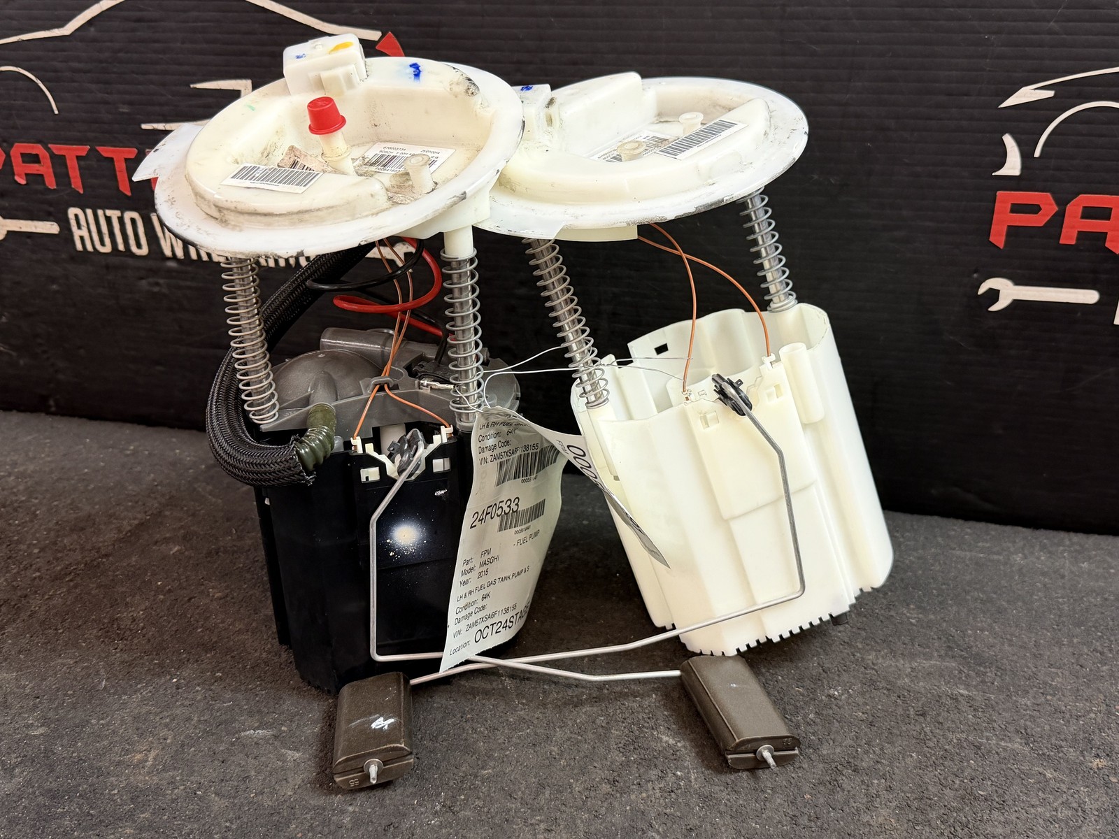 Maserati Ghibli 2014-2020 Right Fuel pump P/N 670003734