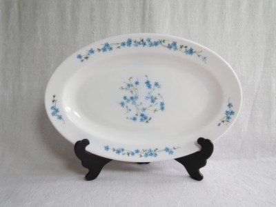 Plat ovale Myosotis par Bernardaud