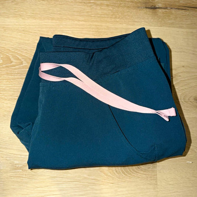 FIGS Technical Collection Women's Caribbean Blue Scrub Pants Solid Knit  Size S