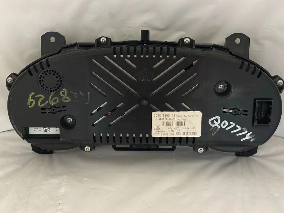 速度表仪表盘仪表板2018吉普罗盘7英寸显示屏128,838英里 — 第 2/3 张图片