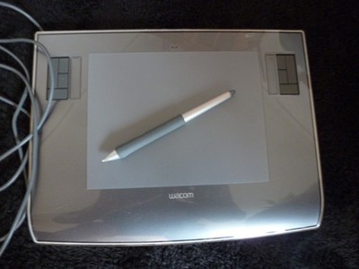 Wacom Intuos PTZ-630, Grafiktablet mit Stift, funktionstüchtig