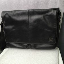 KMONO London Kobe Leather Laptop Messenger Bag