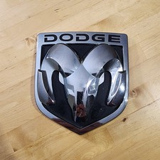 2009-2011 Dodge Ram 1500 Tailgate Emblem Badge Logo 55277435ac Oem
