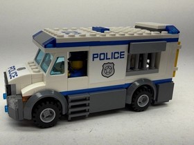 LEGO CITY: Prisoner Transporter (60043) - 100% Complete + Instructions/Minifigs
