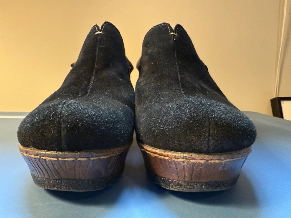 Zuecos nuevos sin etiquetas b.o.c plataforma cuero gamuza negra cuña honda talla 8 Foto 4 de 4