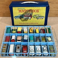 Vintage 1969 Matchbox Lesney 24 Car Carrying Case W/Trays 24 Early Cars
