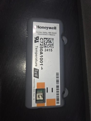 Honeywell C7250A1001 Mixed Outdoor Air Temperature Sensor NEW Carrier Bryant