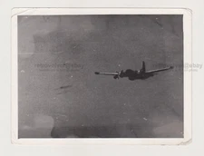 Capturing Fighter Jet in Flight from the Perspective of Another Soaring Aircraft