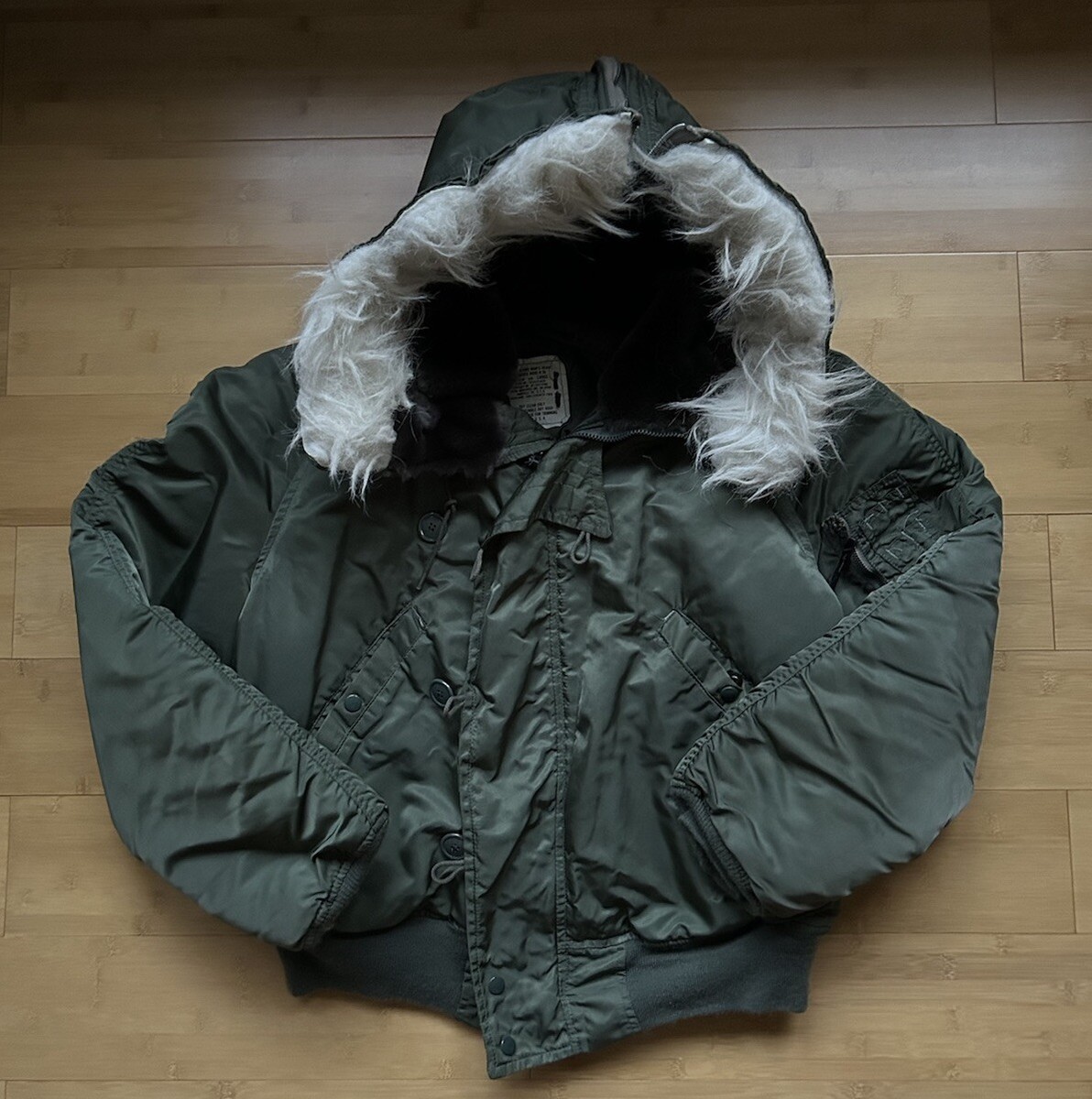 Vtg Military USAF Alpha Industries N-2B Hooded Parka Fur Vtg Military USAF Alpha Industries N-2B Hooded Parka Fur